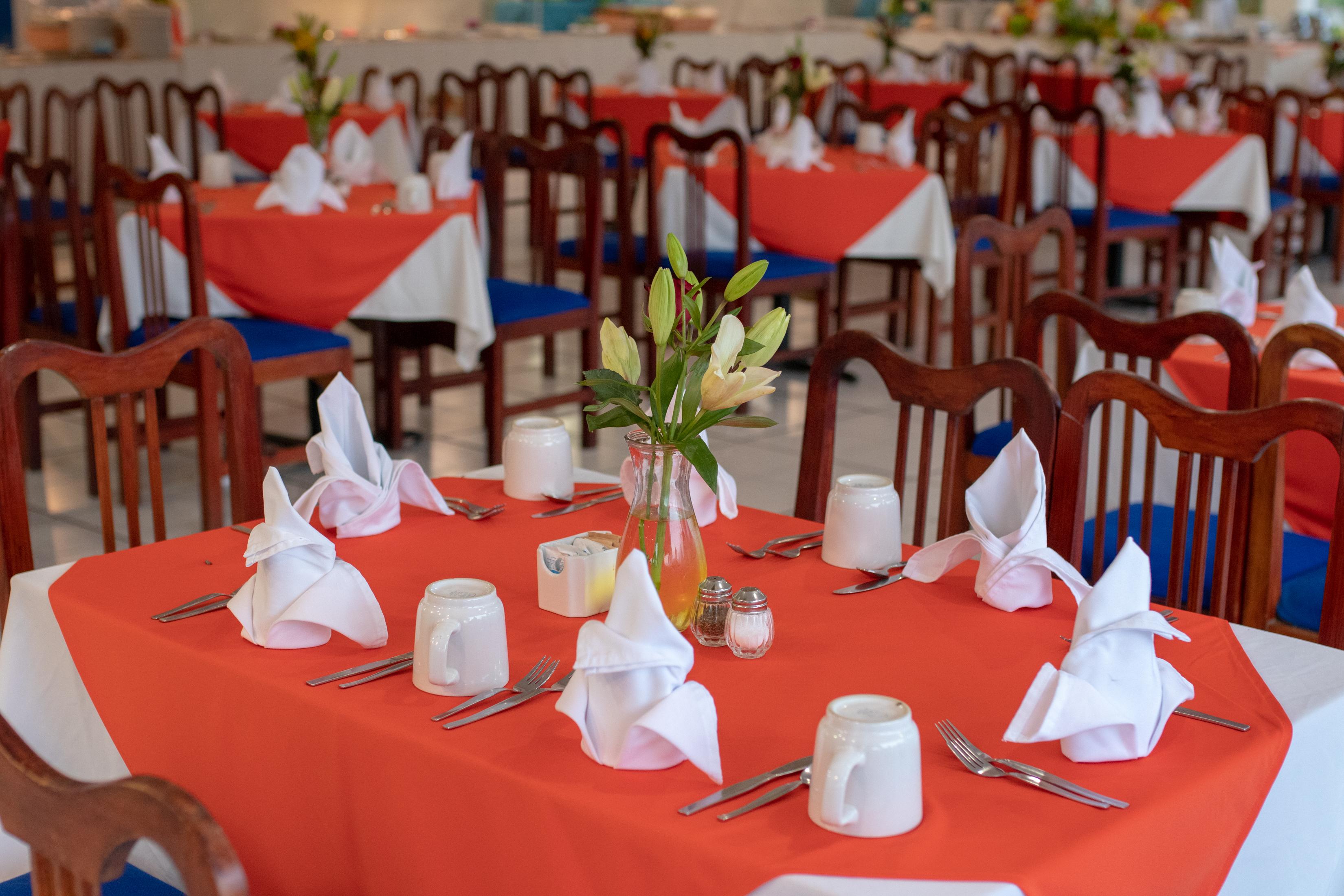 Qualton Club Ixtapa All Inclusive Екстериор снимка